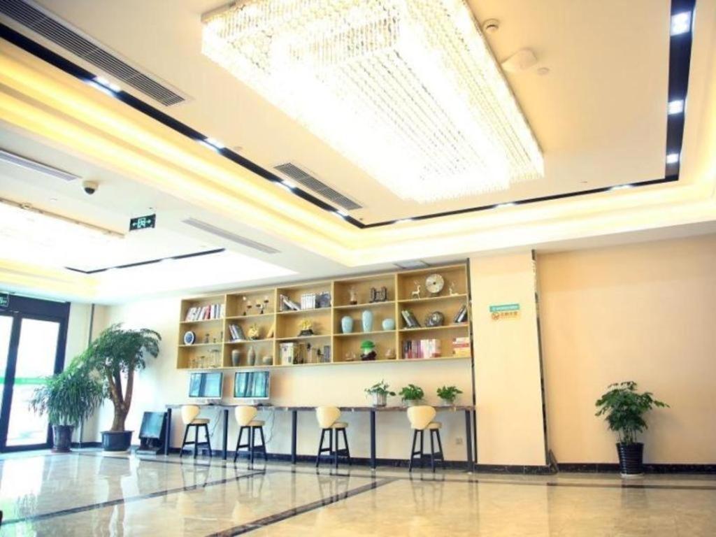 Greentree Inn Shanghai Fengxian District Xiaotang Metro Station المظهر الخارجي الصورة